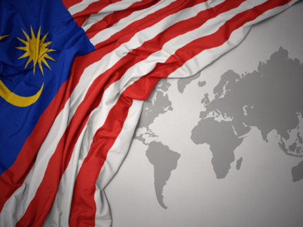 Critical Junctures: Navigating Through Crisis in 'Malaysia Baru'
