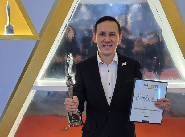 FedEx Malaysia Soars High with Triple Award Wins