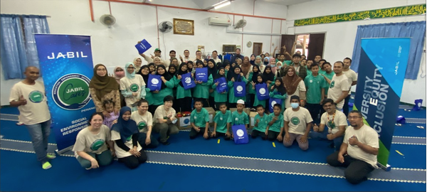 Jabil contributes to orphans in Penang