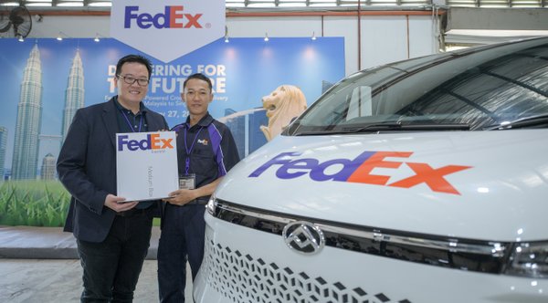 FedEx pioneers the company’s first cross-border electric vehicle delivery trial from Malaysia to Singapore