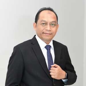 Ts. Abdul Razib Bin Dawood (Chief Executive Officer at Suruhanjaya Tenaga)